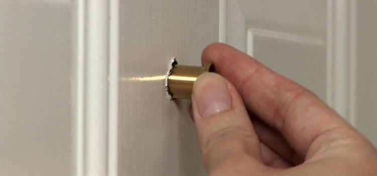 peephole door repair in Pinellas Park